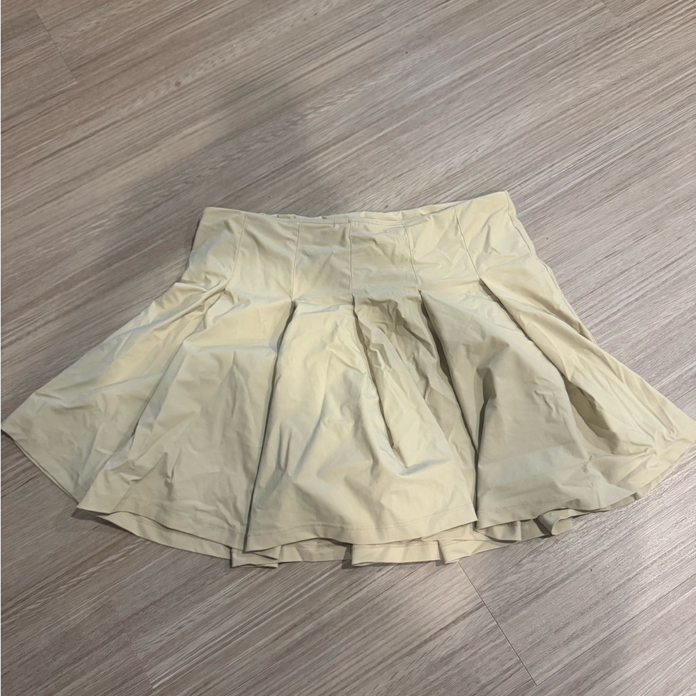 Wilson Beige Tan Tennis Golf Skirt Size L